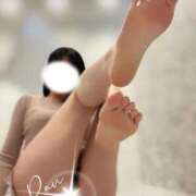 叶 蘭 足で… ELEGANCE