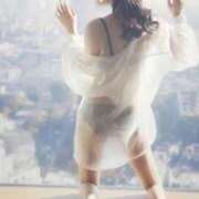 長谷川　みか 高層階のホテルの一室で イラマチーオ新宿店