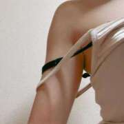 ヒメ日記 2025/12/18 11:01 投稿 ゆきの 胡蝶蘭