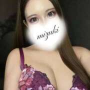 みずき　高身長Gカップ美女 笑う門には福来る‼️🤣🤣🤣 ROYAL FACE