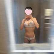 ヒメ日記 2025/12/12 19:01 投稿 スイ マテリアル