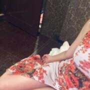 湊　いちか ⚠️お知らせ OLピンクコレクション