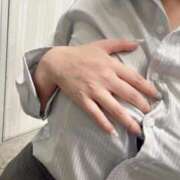 ヒメ日記 2025/12/22 12:53 投稿 湊　いちか OLピンクコレクション