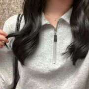 ヒメ日記 2025/12/01 20:39 投稿 よもぎ★完全無垢な乃木坂系JD S級素人清楚系デリヘル chloe