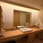 ヒメ日記 2026/03/22 19:36 投稿 しおん【説明不要の絶対美女】 La.qoo　富山店