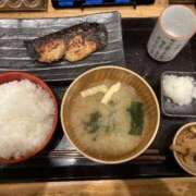 ヒメ日記 2025/12/01 05:49 投稿 こゆき サティアンまーと