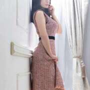 和栗 薫子 ●出逢いの予感？心ときめく季節● 東京貴楼館