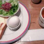 ヒメ日記 2025/12/07 05:42 投稿 ともみ 新宿・本格コスプレ美人秘書オフィスイメクラ「秘書課女子」