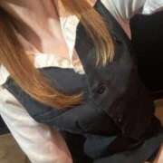 ヒメ日記 2025/12/19 10:50 投稿 あみ 新宿・本格コスプレ美人秘書オフィスイメクラ「秘書課女子」