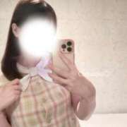 ちなつ 雨の日でも☔️ 新宿・本格コスプレ美人秘書オフィスイメクラ「秘書課女子」