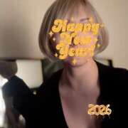 小鳥遊つばさ 本日出勤してます✨ 癒しのマダム