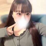 百瀬もな こんにちはもなです Oil Madrid（オイルマドリード）