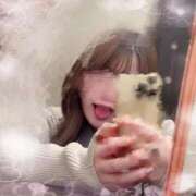 かすみ 出勤しました💚 Salon du M-えっちなお姉さんのM性感デリバリー-五反田店