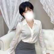 伊吹　りの 📢次回出勤22日(木) NADIA神戸店