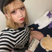 すず しゅっきーん💖 PINK ROOM（ピンクルーム）