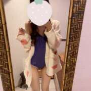 さゆ さゆ🍓出勤しました プールサイド