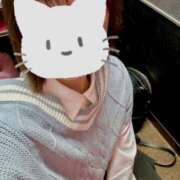 せな 登校しました〜！🐈‍⬛🎀 新宿・本格コスプレ素人アイドル学園イメクラ「新入生」