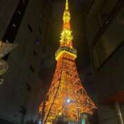 ちひろ 最近寒くなったね🥶 新宿・本格コスプレ素人アイドル学園イメクラ「新入生」