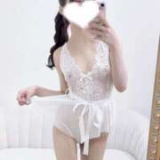 もな まってます🩷 SEXIS-セクシーズ-