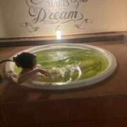 ヒメ日記 2025/12/06 04:18 投稿 もえか姫 I know すい～つ 生クリームpie