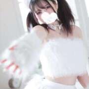 りいさ 🖤しゅ！🖤 極楽城(ゴクラクジョウ)