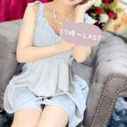 ヒメ日記 2025/12/12 17:21 投稿 美乃(ぴの)【小悪魔美女】 美魔女コレクション別府店