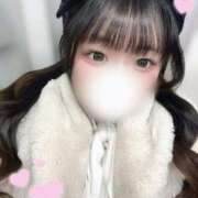 ゆん 🎀 もこもこ脱いだら… 🎀 白いぽっちゃりさん五反田店