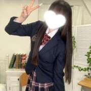 ななせ 登校日🏫 萌えカワ