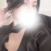 りり☆超絶潮吹き肉体美☆ 近くでクンクンしてみて……///// アネキャンモード