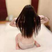 かりん いーっぱいよしよしして欲しいな🐶🍼 E+アイドルスクール新宿・歌舞伎町店