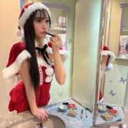 りいな（神ルックス×ドM潮吹き りいなとあそべるの、明日までだよ🥺 ハニービー（Honey Bee）