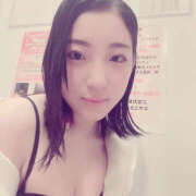 なおみ 雨☔止まないね。 エマニエル秋葉原