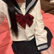 せな 明日朝いるよん💕 新宿平成女学園