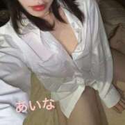 あいな 本日は！！！ 密着手コキ&M性感 横浜エンジェルハンド