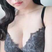 ゆり この後23:00から出勤します🌟 東京リップ 渋谷店