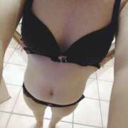 ヒメ日記 2025/12/17 12:00 投稿 あみか ぷるるんマダム 難波店