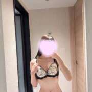 ヒメ日記 2025/12/27 21:24 投稿 みつき★逸材！次世代アイドル★ S級素人清楚系デリヘル chloe