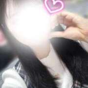 るな 出勤🤍 【オナクラ】HAND MAID（ハンドメイド） 梅田店