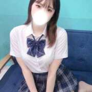 るい(長身スレンダー美女) おはよ〜 学園天国