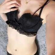 ヒメ日記 2025/12/31 12:25 投稿 ルイ(長身スレンダー美女) ペロ×2キャンディ