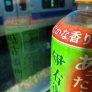 ヒメ日記 2025/12/18 12:55 投稿 足コキ淫乱痴女・鮎川紗季 Eternity～若妻の悪戯～（エタニティー）