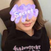 有花-ありか 事務所に着いたよ🎵 熟女10000円デリヘル横浜