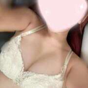 ゆりあ 実は私…💖 俺のヤバい妻。(谷九)