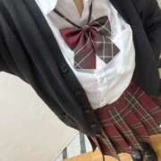 虹色 めご 登校！ アリス女学院 梅田校