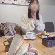 ももか おはようございます☀️ 奥様電車