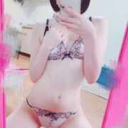 ゆみな（即即ご奉仕×黒髪ロリ 人肌♡ ハニービー（Honey Bee）