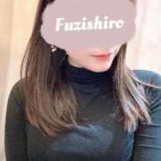 藤城　れん ご予約𝙏𝙝𝙖𝙣𝙠 𝙮𝙤𝙪¨̮♡ NADIA神戸店