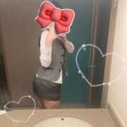 ヒメ日記 2026/04/01 16:31 投稿 森高ゆりあ 断りきれない美人マッサージ嬢たち