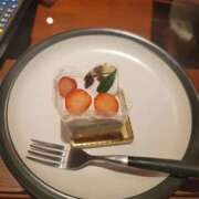 ヒメ日記 2026/04/17 08:09 投稿 中条ゆきな 昼下がりの情事