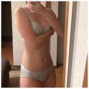 ヒメ日記 2025/12/18 18:21 投稿 はなえ A+ PERO PERO NINE